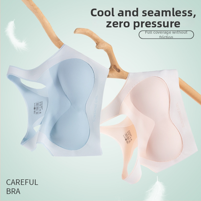 Dievčenská športová podprsenka, antibakteriálna, bezšvová, plné košíky s tenkou bavlnenou výstelkou, hlavný materiál nylon, podšívka 80% nylon/20% spandex, pevné dvojité ramienka