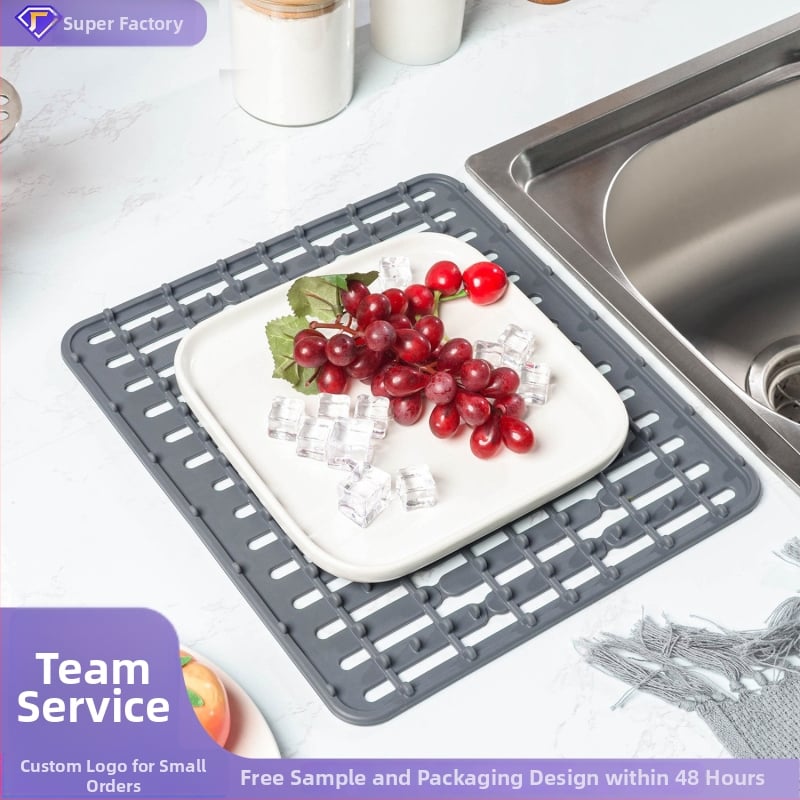 Silikónová podložka pod drez – protikĺzová, tepelne odolná až do 230°C, odvádzanie vody, dá sa orezať