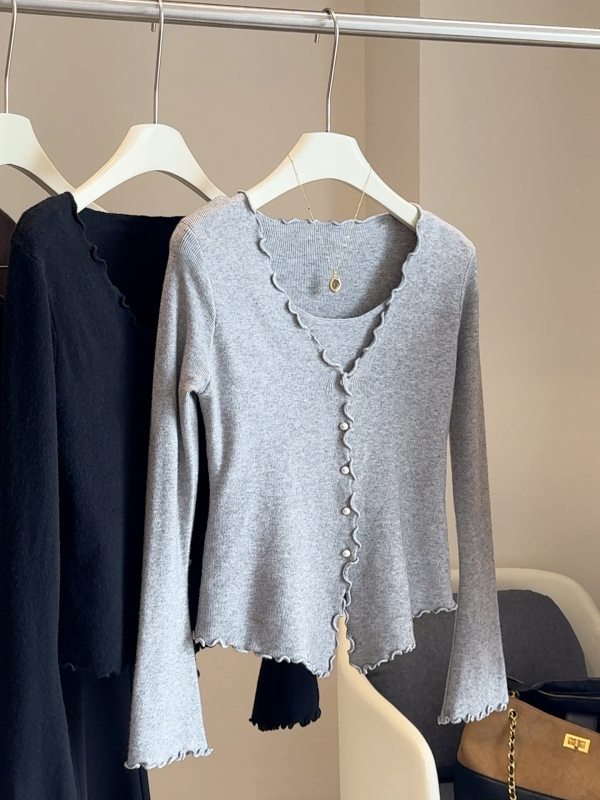 Pleťový kardigán s výstrihom do V, trumpetové rukávy, falošný dvojdielny dizajn, polyesterový zmes 30–50%