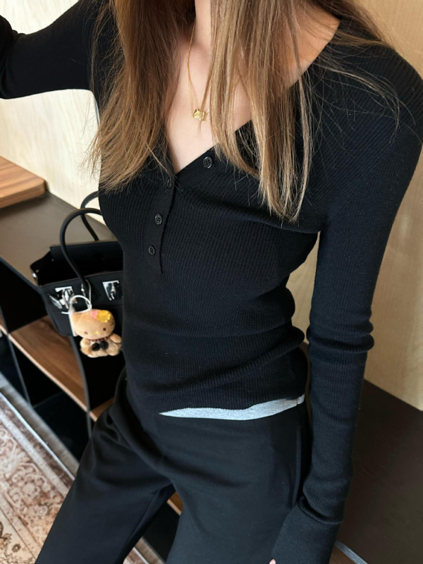 Vuneni pulover od vune, slim fit, V-izrez, dugi rukavi