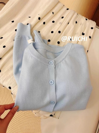 Cardigan tricotat din viscoză, mânecă lungă, guler rotund, primăvara 2025, stil urban