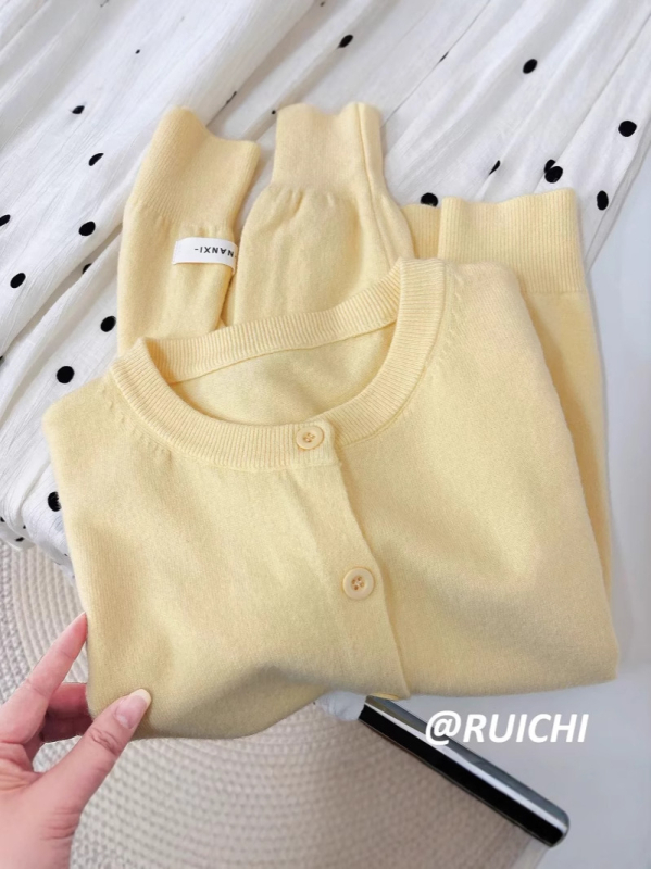 Cardigan tricotat din viscoză, mânecă lungă, guler rotund, primăvara 2025, stil urban