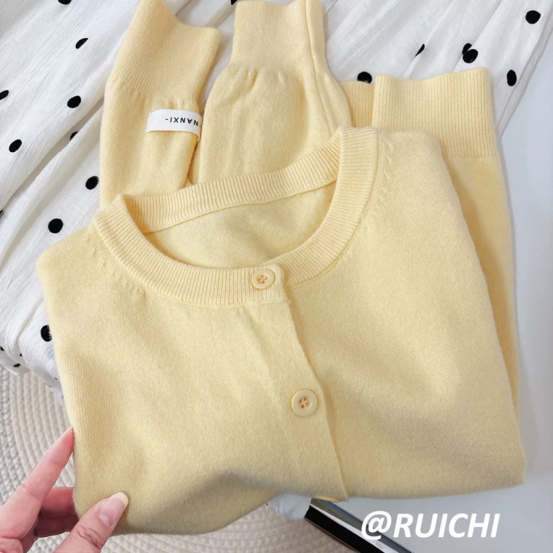 Cardigan tricotat din viscoză, mânecă lungă, guler rotund, primăvara 2025, stil urban