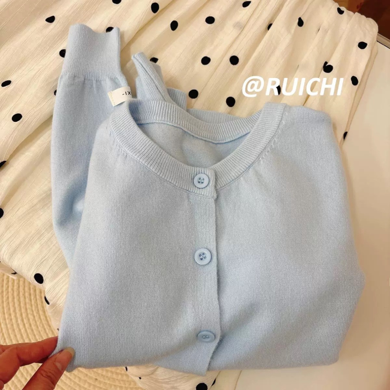 Cardigan tricotat din viscoză, mânecă lungă, guler rotund, primăvara 2025, stil urban