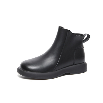 Dámske Martin topánky z dvojvrstvovej hovädzej kože, gumová podrážka, okrúhla špička, nízky holenný obvod, bočný zips