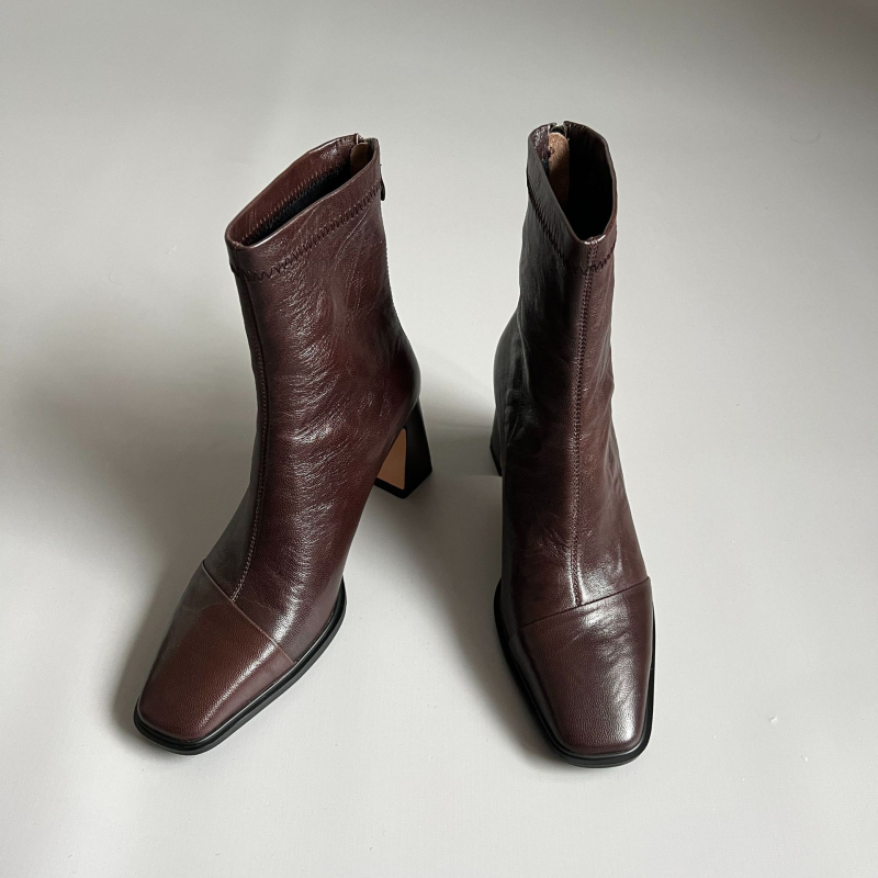 Botine pentru femei din piele naturală, vârf pătrat, toc gros 6–8 cm, fermoar pe spate