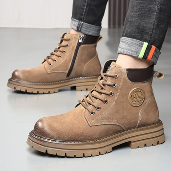 Martin čižmy, vrchnok z pravej kože, podrážka z teľacej šľachy, vnútorná stielka PU, stredná výška topánky, päta 3–5 cm