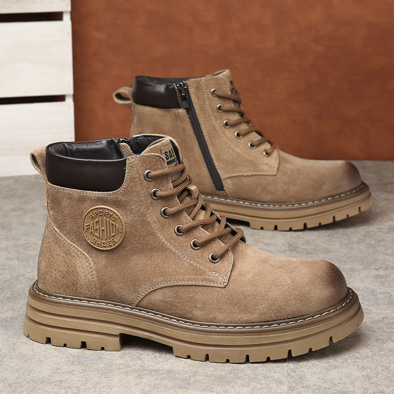 Martin čižmy, vrchnok z pravej kože, podrážka z teľacej šľachy, vnútorná stielka PU, stredná výška topánky, päta 3–5 cm