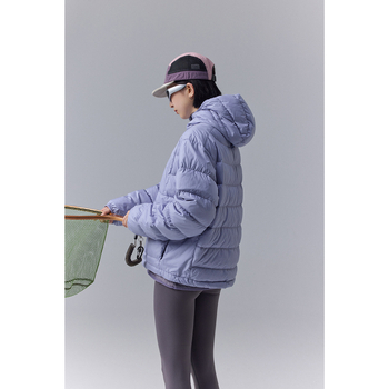 Prešívaná bunda s kapucňou, zipsom a stojačím golierom, farebný blok (Výplň: kačací páper; Obsah páperia: 86–90%; Hmotnosť výplne: 73; Odolnosť voči chladu: -20°C až -5°C; Hlavný materiál: Nylon 100%)