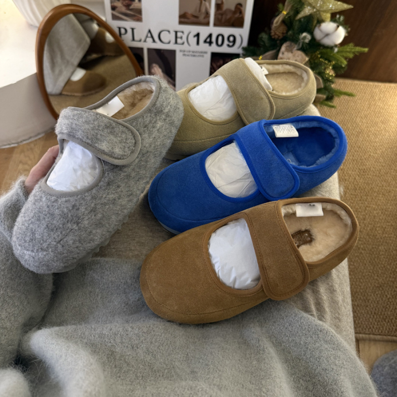 Παπούτσια Mary Jane με Velcro κλείσιμο, PU πάνω μέρος, επένδυση από συνθετικό κοντό βελούδο, στρογγυλή μύτη, χαμηλό τακούνι