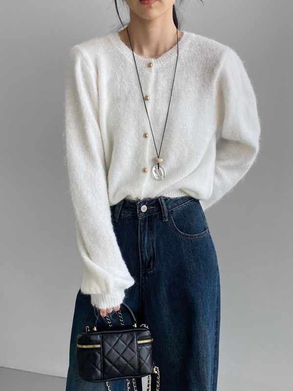 Pulover din lână amestec, guler rotund, mâneci tip lanternă, croială lejeră, unicolor