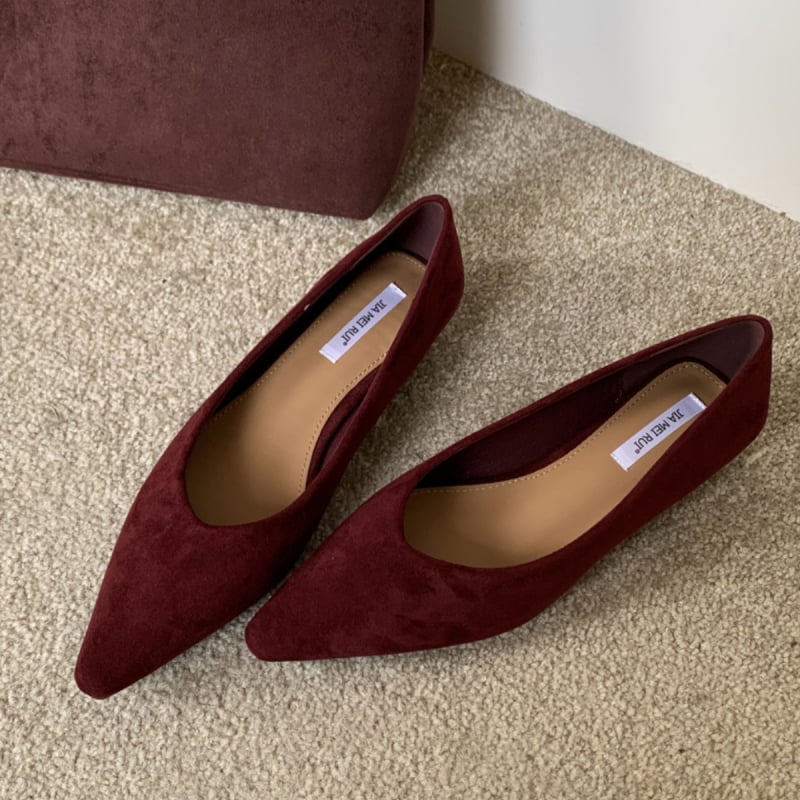 Női Mary Jane cipő, hegyes orr, alacsony ferde sarok, velúr felsőrész, gumírozott talp, slip-on