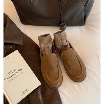 Γυναικεία παπούτσια από βελούδινο επάνω μέρος, εσωτερική επένδυση από τεχνητή γούνα, χωρίς κορδόνια, στρογγυλή μύτη, καουτσούκ σόλα