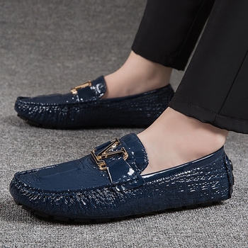 Pánske casual slip-on loafery – okrúhla špička, plochá päta, gumová podrážka, horný materiál: Super Fiber