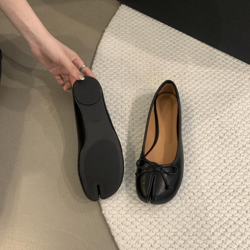 Pantofi dama fără toc – suprafața microfibră, căptușeală PU, talpă din cauciuc, Slip-On, înălțime toc 6–8 cm