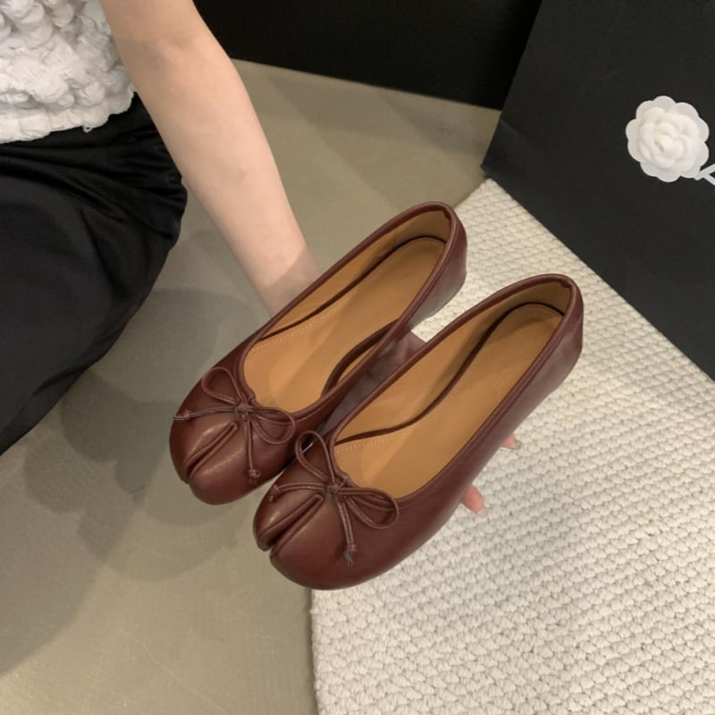 Pantofi dama fără toc – suprafața microfibră, căptușeală PU, talpă din cauciuc, Slip-On, înălțime toc 6–8 cm