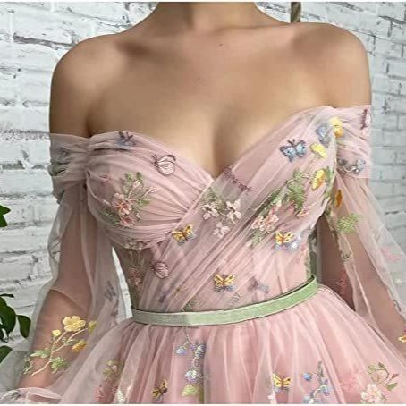 Рокля за бала с открита презрамка и дантелена бродерия, ръкави стил принцеса, висока талия, мини дължина