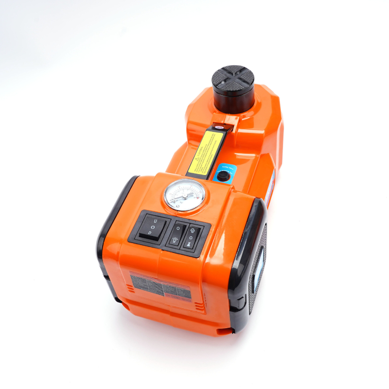 Prenosný elektrický kľúč a hydraulický zdvihák pre opravy áut