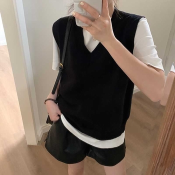 Γυναικείο πλεκτό γιλέκο με στρώσεις - χαλαρό ρετρό στυλ, V-λαιμό, χωρίς μανίκια, φθινόπωρο 2025, ύφασμα: μείγμα Regenerated cellulose fiber + ακρυλικό, μινιμαλιστικό ιαπωνο-κορεατικό casual