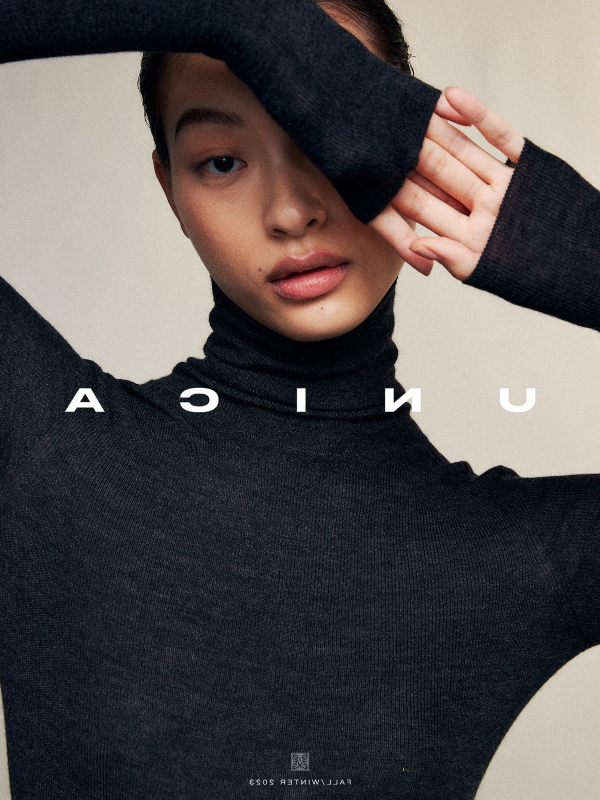 Pulover din lână, tricot fără cusături, guler înalt, mâneci lungi, croială slim