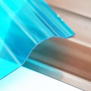 PC osvetľovací panel, Typ 840/900/980/750, určený pre továrenské budovy, chovateľské haly, prístrešky a osvetlenie slnečnej miestnosti