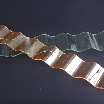 PC vlnité dosky, model 840, značka Yushuo