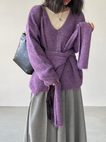 Kaheosaline kudumiskomplekt villaseguga: V-kaelaga pullover, pikad varrukad, lõtv lõige, ühetooniline