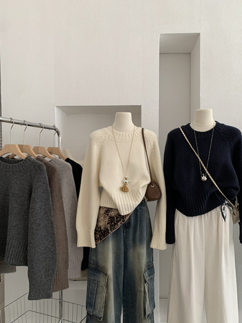 Polaarfliisi materjalist kampsun, akril koostis, Raglan varrukad, ümmarguse kaelusega — 4910