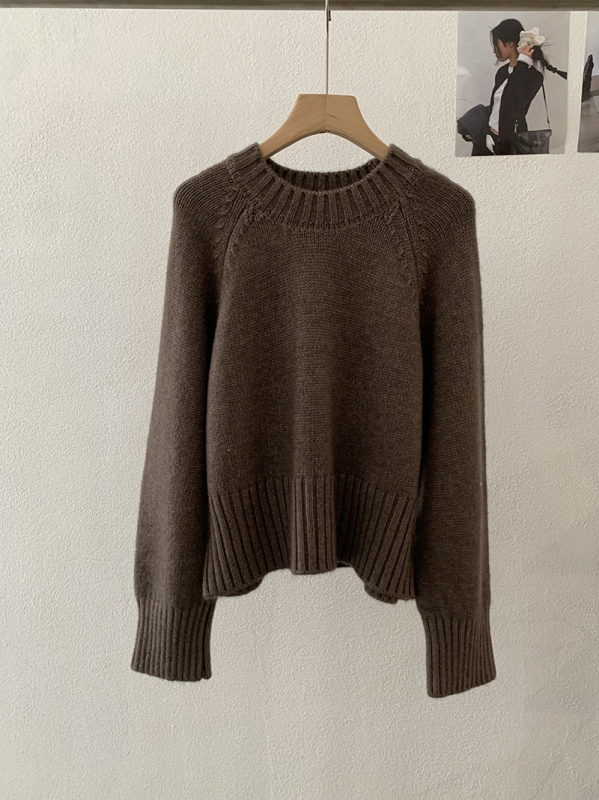 Polaarfliisi materjalist kampsun, akril koostis, Raglan varrukad, ümmarguse kaelusega — 4910