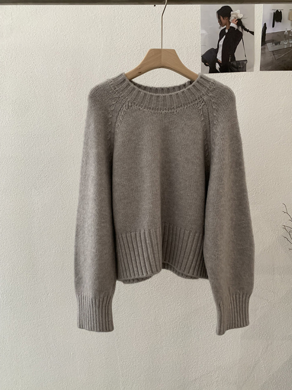 Polaarfliisi materjalist kampsun, akril koostis, Raglan varrukad, ümmarguse kaelusega — 4910