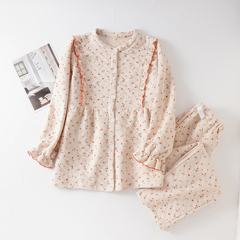 Zimné dojčovské pyžamo z bavlny — kardigánový štýl, minimalistické a pohodové, dlhé rukávy, nohavice, hrubý materiál 90–95% bavlna