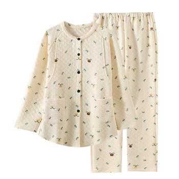 Zimné dojčovské pyžamo z bavlny — kardigánový štýl, minimalistické a pohodové, dlhé rukávy, nohavice, hrubý materiál 90–95% bavlna