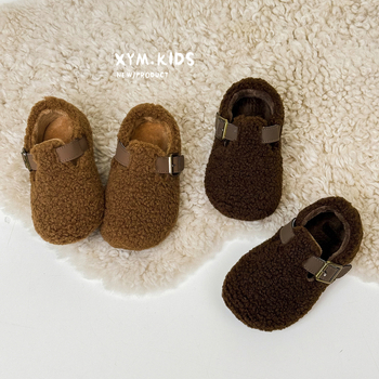 Koreapärase stiiliga karvased beebajalatsid pehme tallaga, ülaosa tekstiilmaterjalist, Velcro sulgemine, 1–6-aastastele