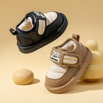 Detské zimné čižmy pre 1–3 roky – unisex, s kožušinkou, krátke čižmy, mäkká gumová podrážka, vrchný materiál syntetická koža