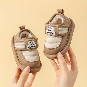 Detské zimné čižmy pre 1–3 roky – unisex, s kožušinkou, krátke čižmy, mäkká gumová podrážka, vrchný materiál syntetická koža