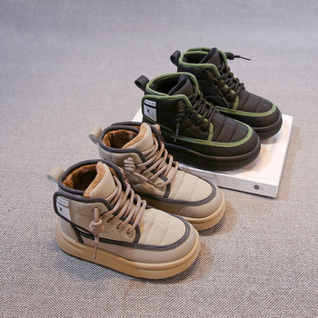 Laste kõrgemad talvesussid karusnahavoodriga, ülaosa kunstnahk, PVC talla, Velcro sulgemine, paks konstruktsioon