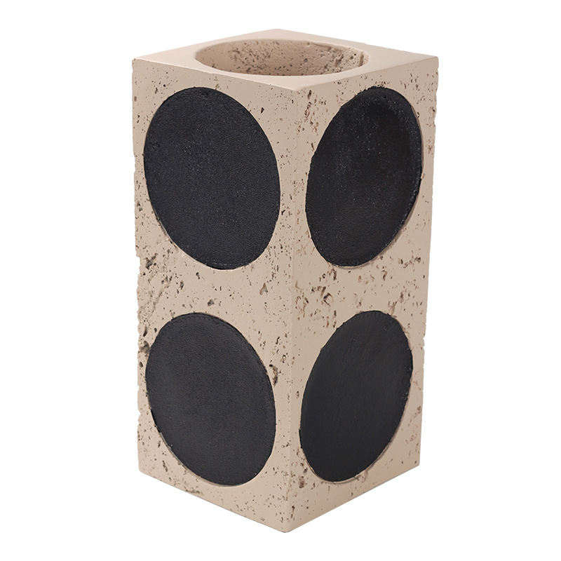 Váza – syntetická živica • moderné umelecké štýly • kartónové balenie • dekor do pracovného priestoru