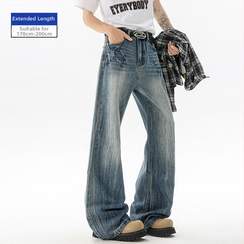 Retro-stiilis džinsid, sirge lõikega, keskmise kõrgusega vöö; tõmblukk; kangas: 67% puuvill, 18% polüester, 15% viskoos; pesemine