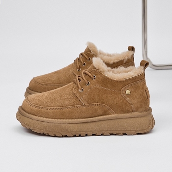 Unisex snehové topánky s vrchnou časťou zo srsti v jednom kuse, hovädzia koža, gumová podrážka, šnurovanie