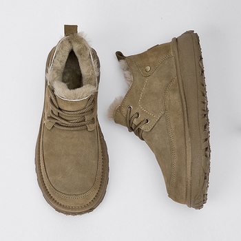 Unisex snehové topánky s vrchnou časťou zo srsti v jednom kuse, hovädzia koža, gumová podrážka, šnurovanie