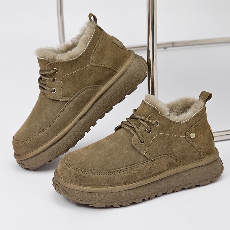 Unisex snehové topánky s vrchnou časťou zo srsti v jednom kuse, hovädzia koža, gumová podrážka, šnurovanie