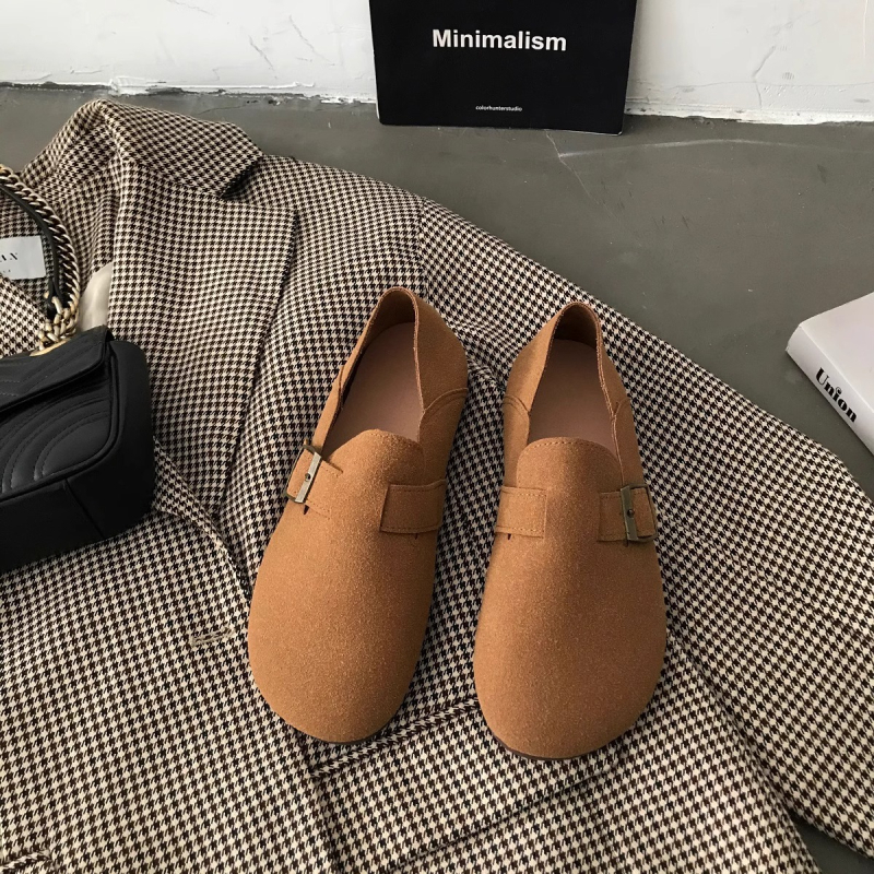 Női slip-on mokaszín mikroszálas felsőrésszel, gumírozott talp, PU belső talp, 3-5 cm sarok