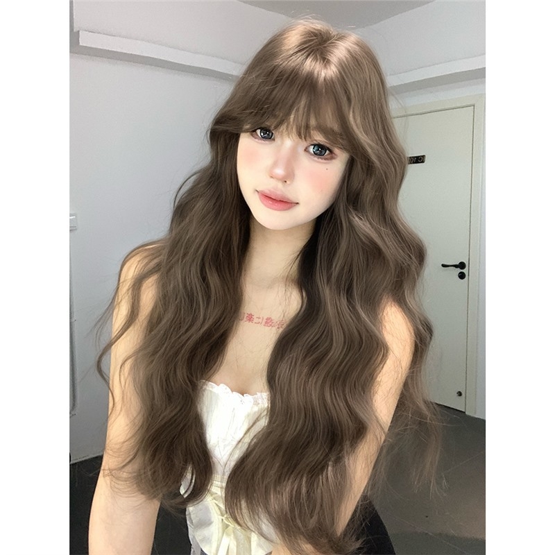 Shu Man Wig – Dlhé kučeravé parochne s rovnou ofinou, textúra vodných vlnení, vajcovité kučery, kompletný set na hlavu, vysokoteplotné hodvábne vlákna, nie je možné farbiť ani chemicky upravovať, prirodzený štýl