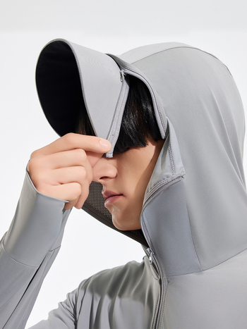 Слънцезащитно качулково яке UPF50+, бързосъхнещо, дишащо, ултралеко плат (180 g сурова прежда, 88% найлон, 12% спандекс)