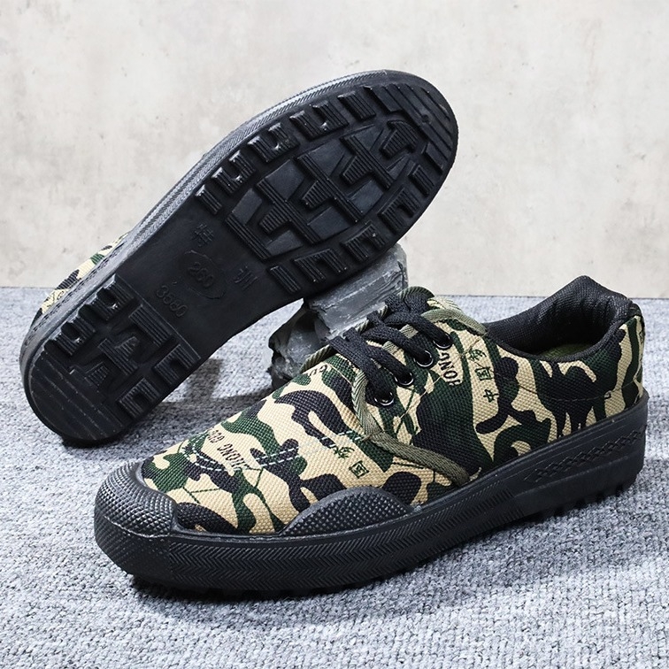 Unisex pracovná obuv, nízky vrch z plátna, priedušná, protizápachová, odolná voči opotrebeniu, podrážka vstrekovaná