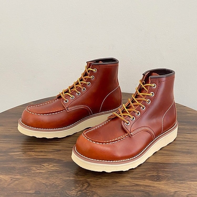 Martens štýlu pracovné čižmy, značky oether, horný materiál: top-grain koža, podrážka: guma, vložka: top-grain koža, holenná podšívka: ovčia koža