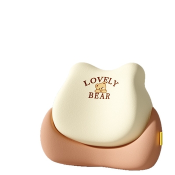 Automobilová bedrová opora – pamäťová pena, univerzálne uchytenie, vzor medveďa, potlač loga, minimalistický štýl pre všetky ročné obdobia