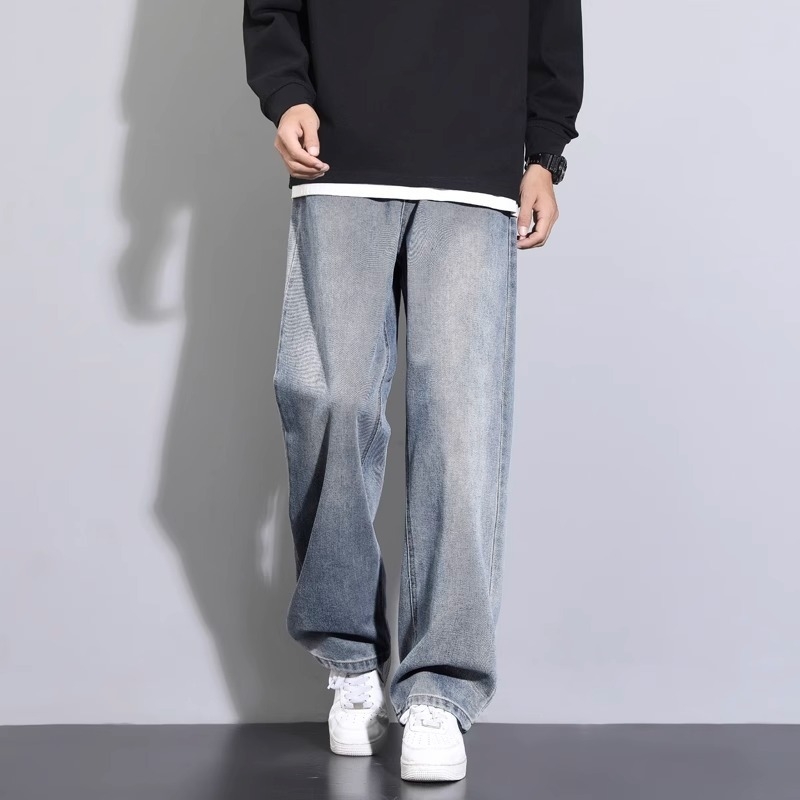 Muške traperice s fleec podstavom, opušten kroj, niska struka, ravne nogavice, zip zatvarač