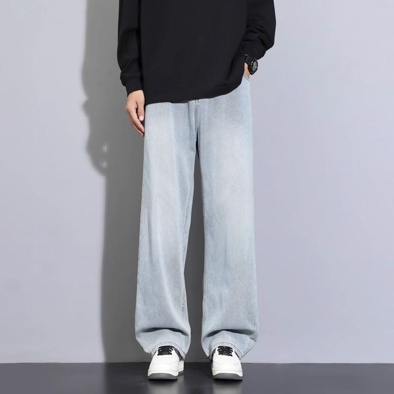 Muške traperice s fleec podstavom, opušten kroj, niska struka, ravne nogavice, zip zatvarač