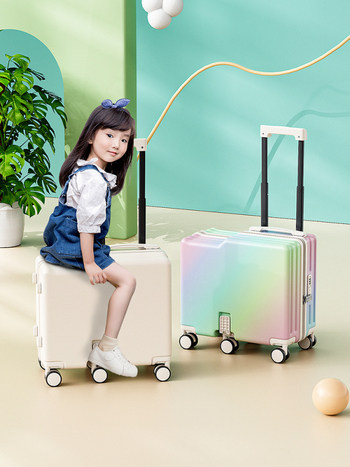 Valiză pentru copii cu funcție de ride-on, din PC, 3 kg, roți omnidirecționale, fermoar, închidere cu combinație